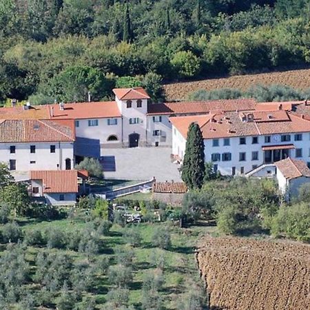 Agriturismo Fattoria Di Loppiano Regina Mundi Vivajo Exterior foto