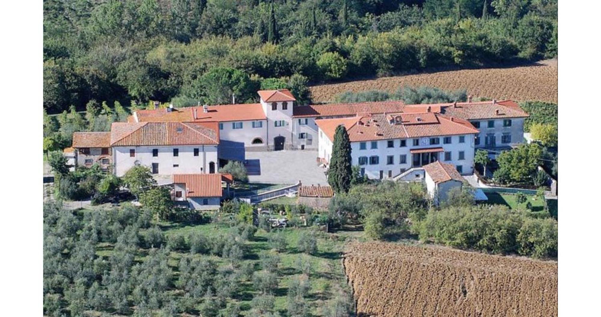 Agriturismo Fattoria Di Loppiano Regina Mundi Vivajo Exterior foto