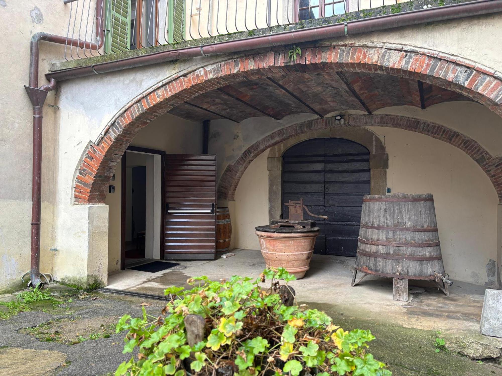 Agriturismo Fattoria Di Loppiano Regina Mundi Vivajo Exterior foto